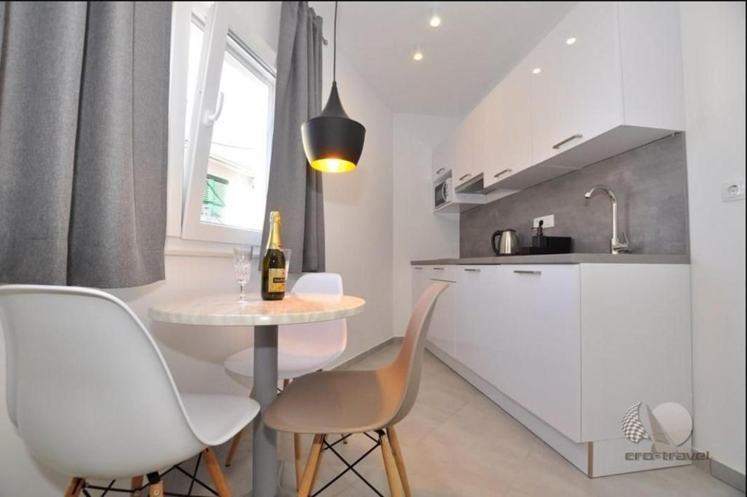 Apartmani Miranda Drašnice Extérieur photo